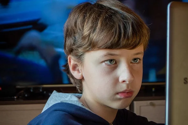 赌博平台真人游戏